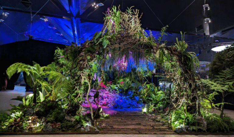 Vertical Green Triumphs at Singapore Garden Festival 2024